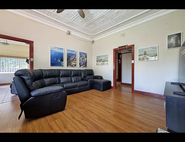 4 BEDROOM HOUSE FOR SALE IN SYDENHAM